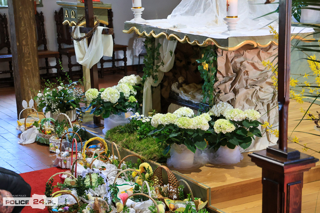 Święcenie pokarmów w Policach, Niekłończycy, Tatyni