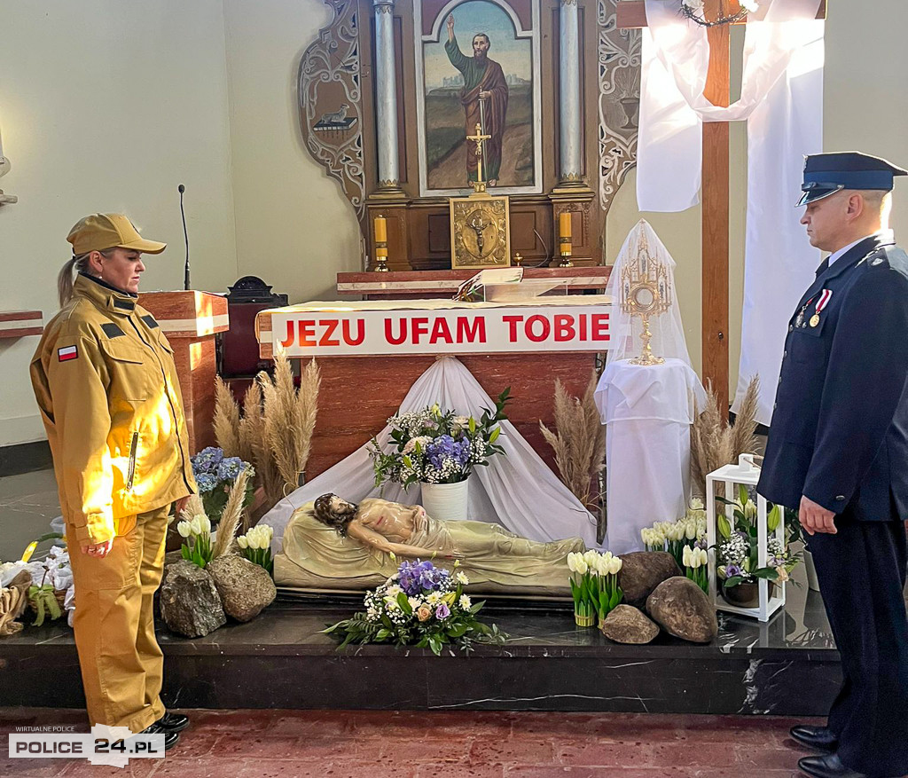 Święcenie pokarmów w Policach, Niekłończycy, Tatyni