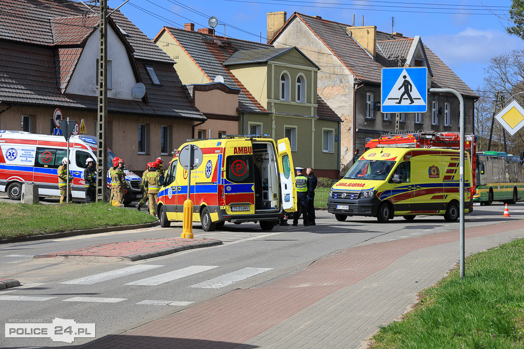 Zderzenie dwóch aut w Policach-Jasienicy