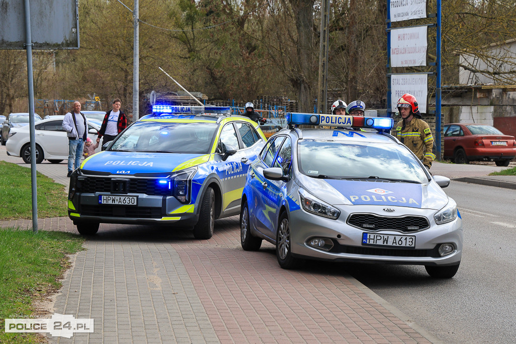 Zderzenie dwóch aut w Policach-Jasienicy