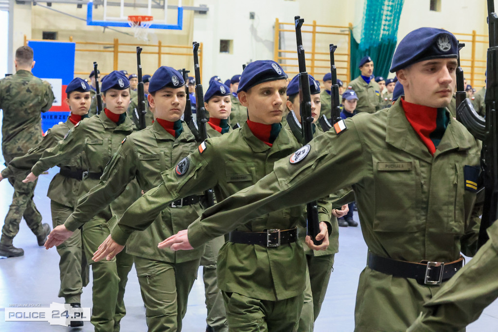 Zachodniopomorski Przegląd Musztry Klas Mundurowych w Policach
