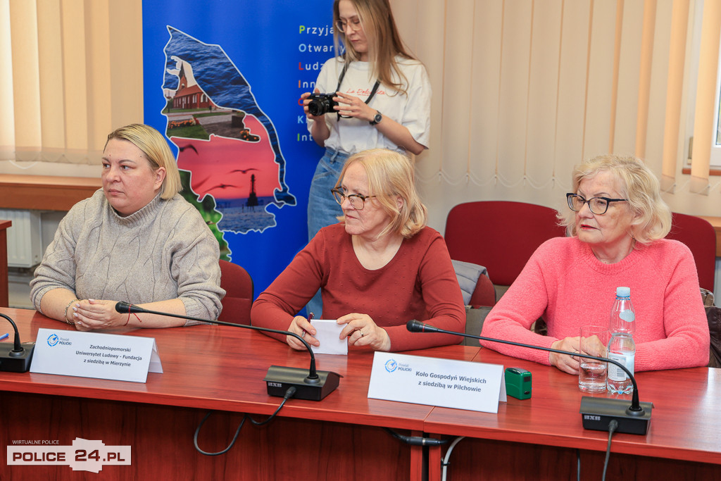 „Kompas na Powiat Policki