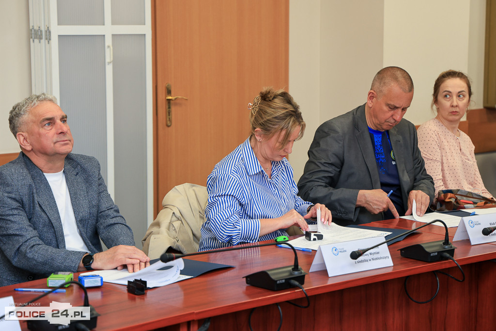 „Kompas na Powiat Policki