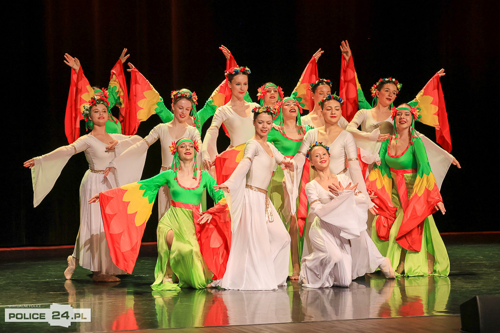 Taneczne święto w Policach