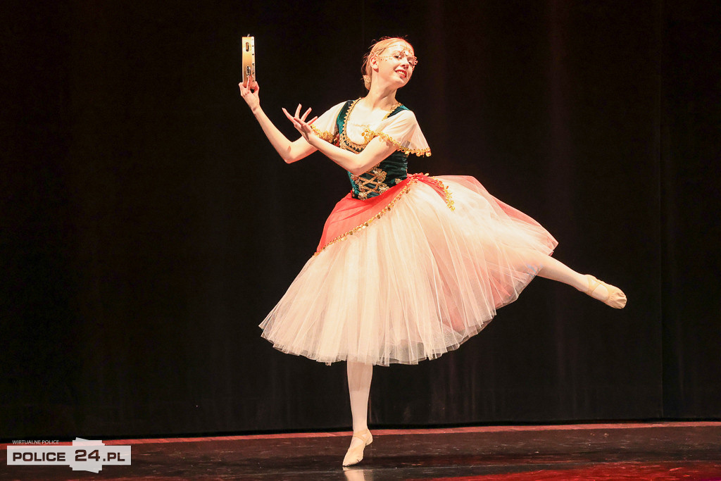 Taneczne święto w Policach