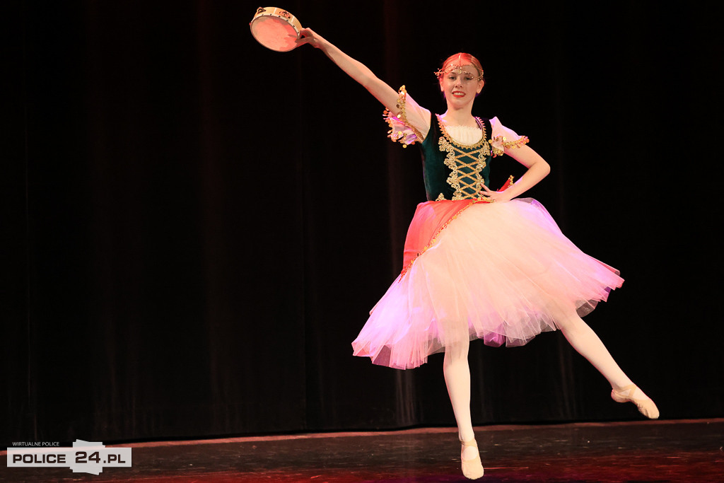 Taneczne święto w Policach