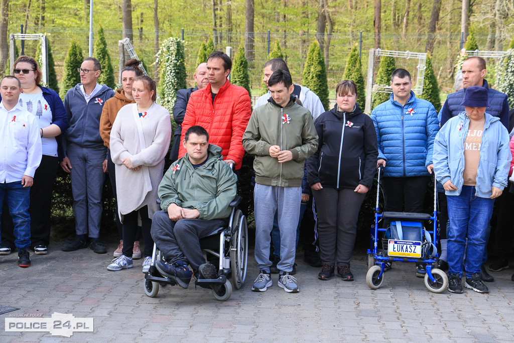 Uroczyste podniesienie flagi w PSONI Police
