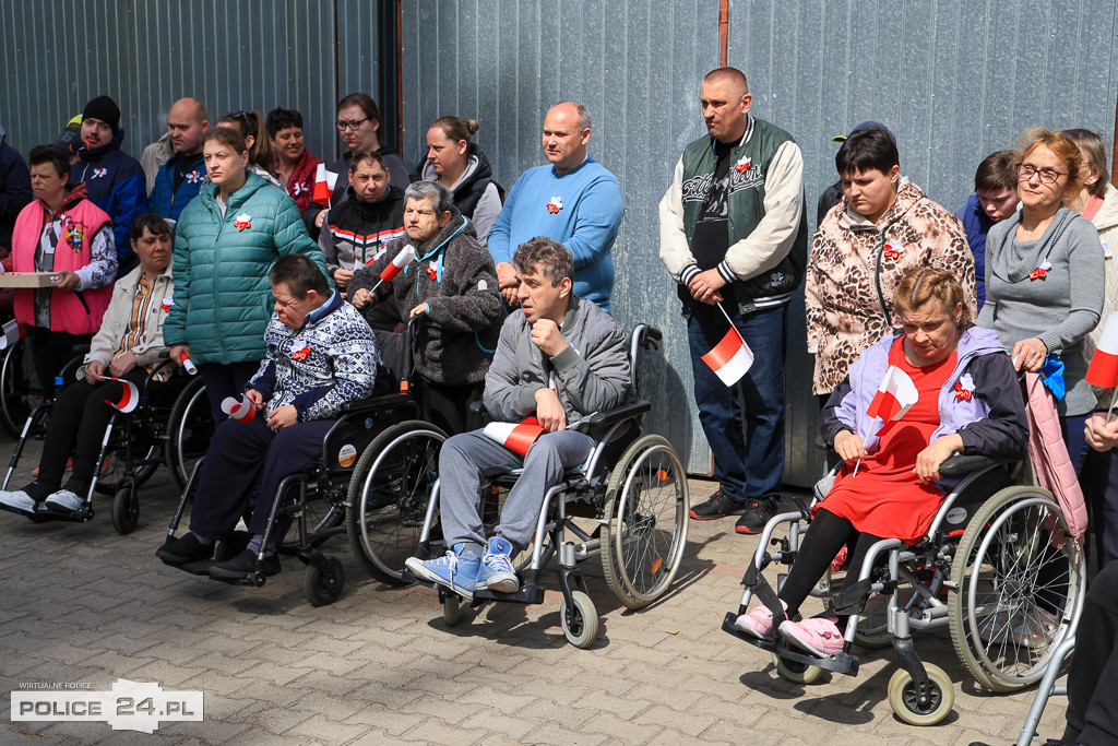 Uroczyste podniesienie flagi w PSONI Police