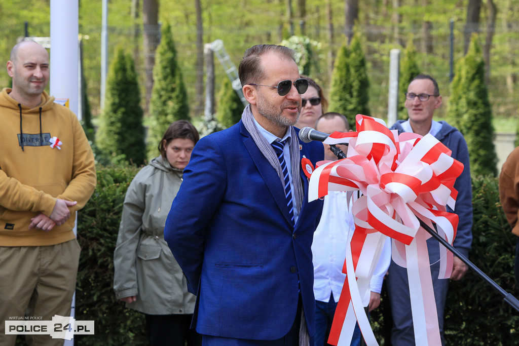 Uroczyste podniesienie flagi w PSONI Police