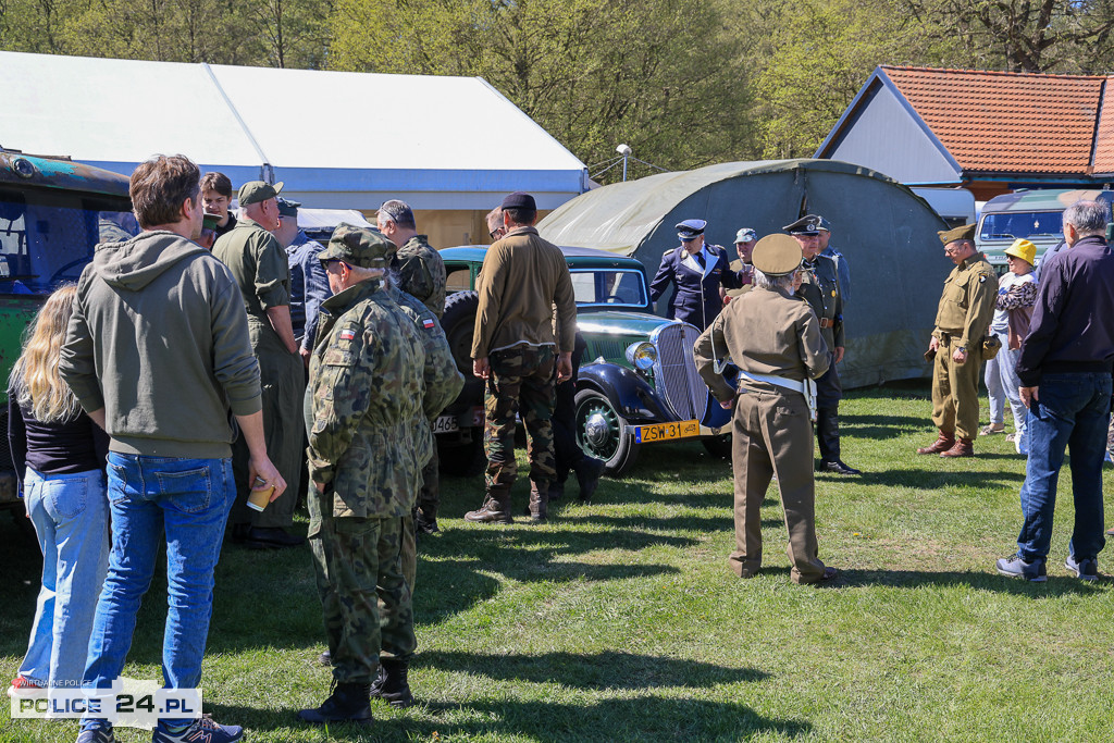 Spotkanie Pojazdów Militarnych