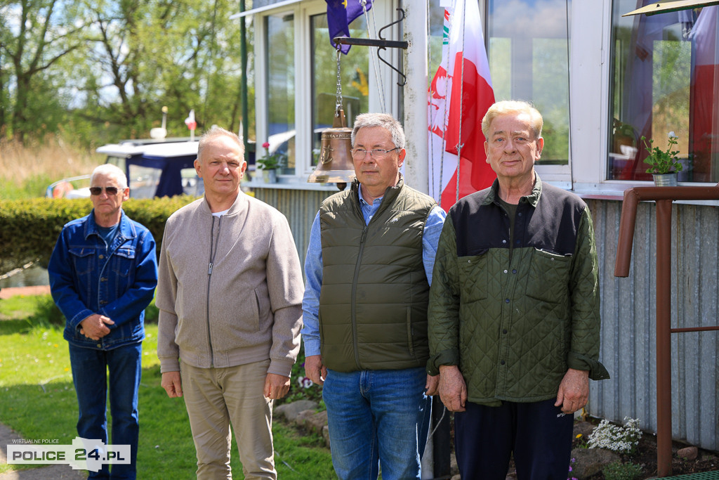 Żeglarze z TKKF Olimpia Police zainaugurowali nowy sezon