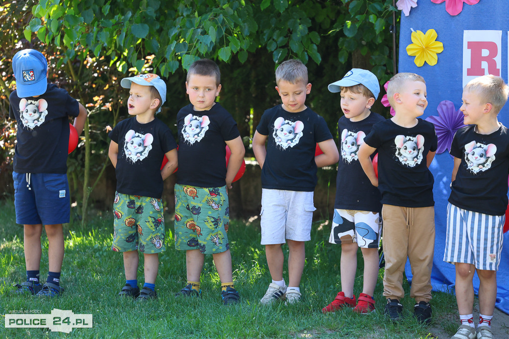 Kolorowy festyn w „Calineczce”