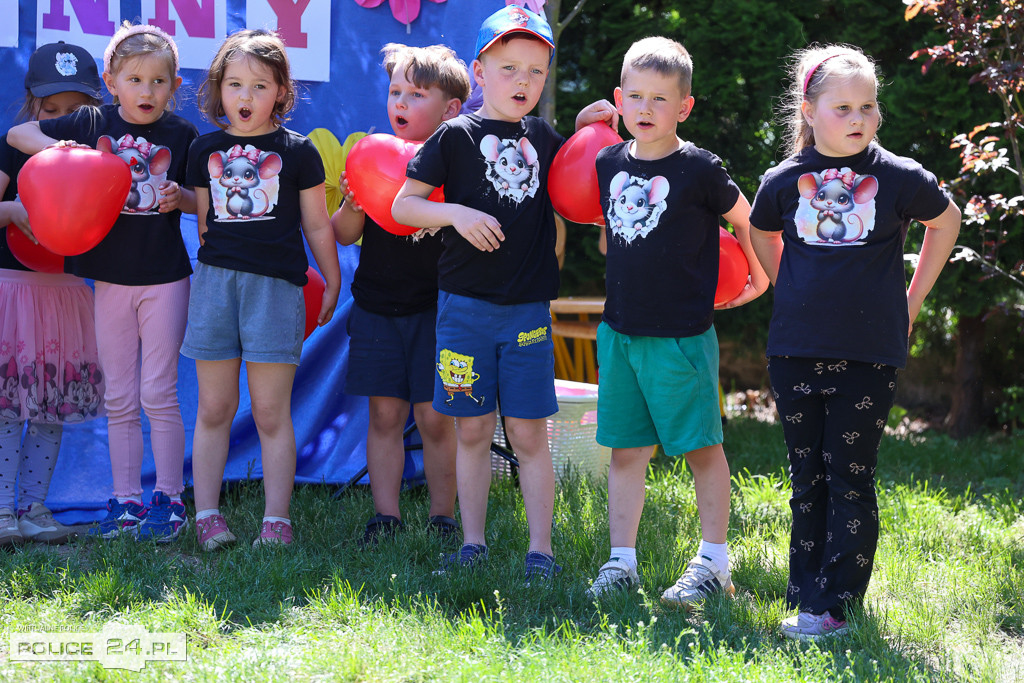Kolorowy festyn w „Calineczce”