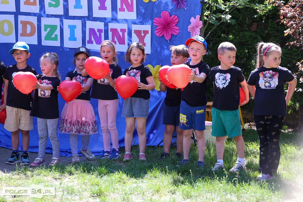 Kolorowy festyn w „Calineczce”