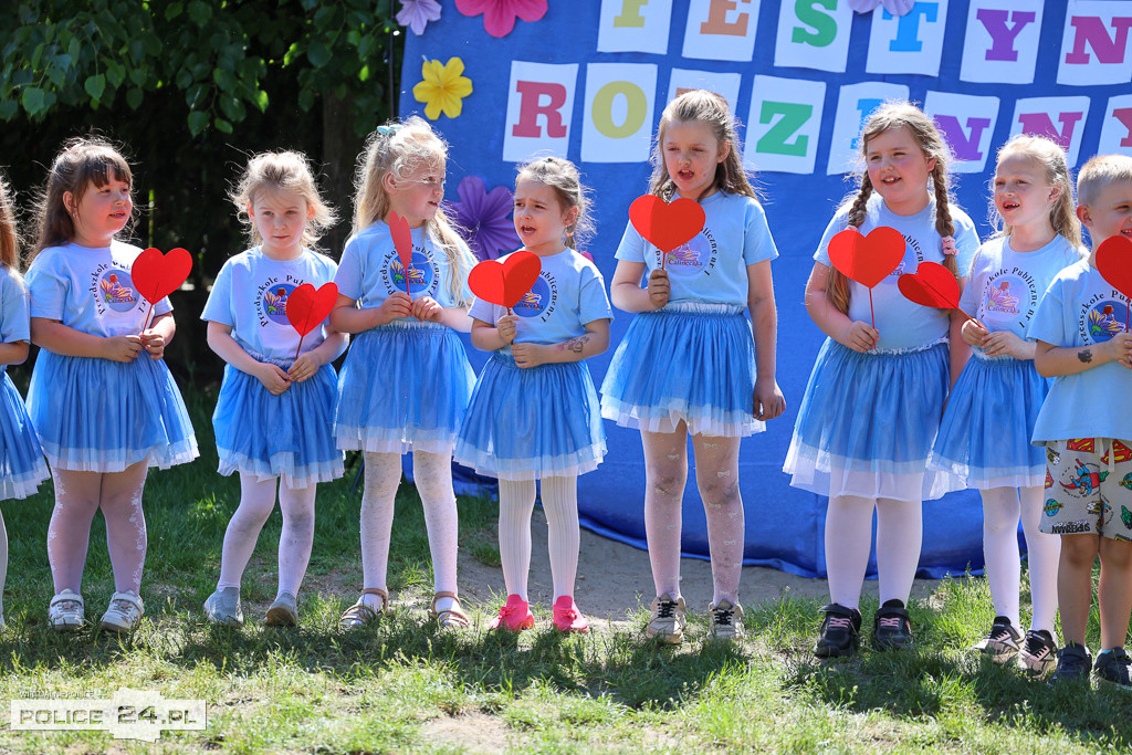 Kolorowy festyn w „Calineczce”