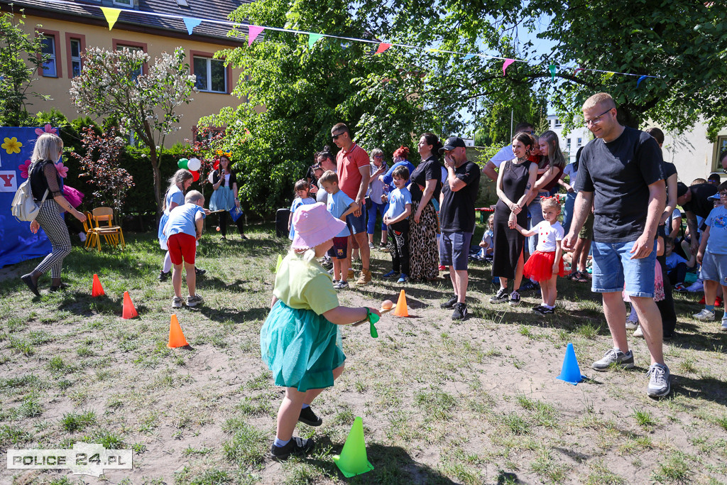 Kolorowy festyn w „Calineczce”