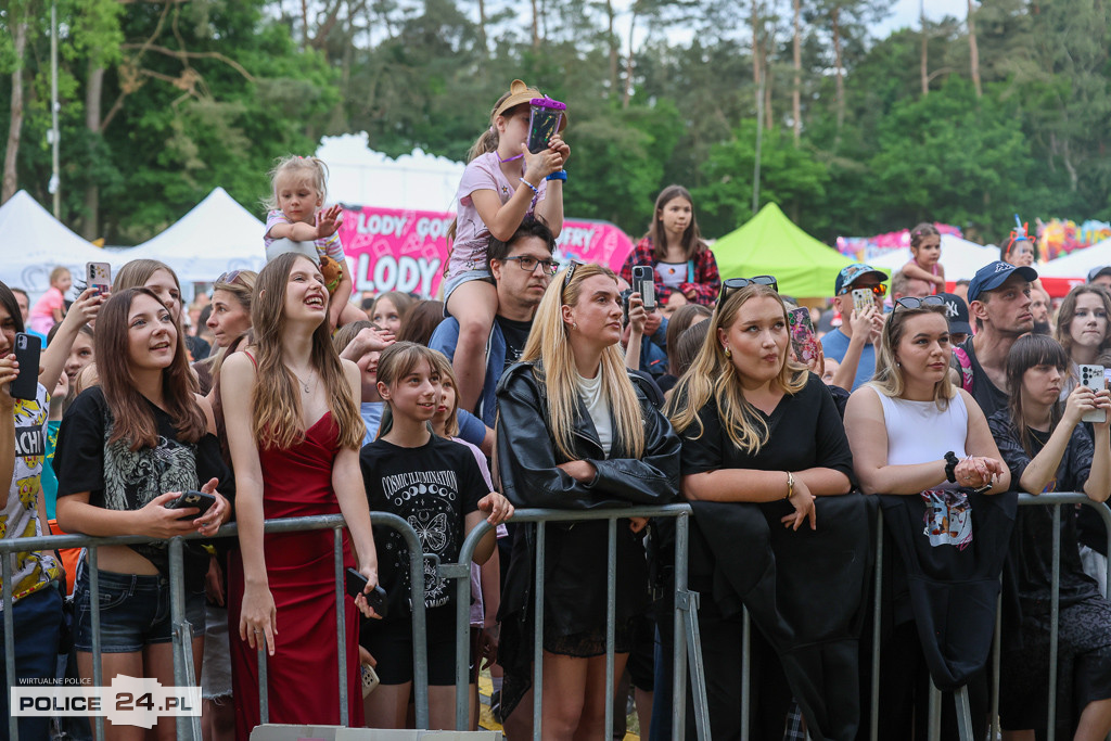 Bryska, Łydka Grubasa i Oskar Cyms zrobili show w Policach