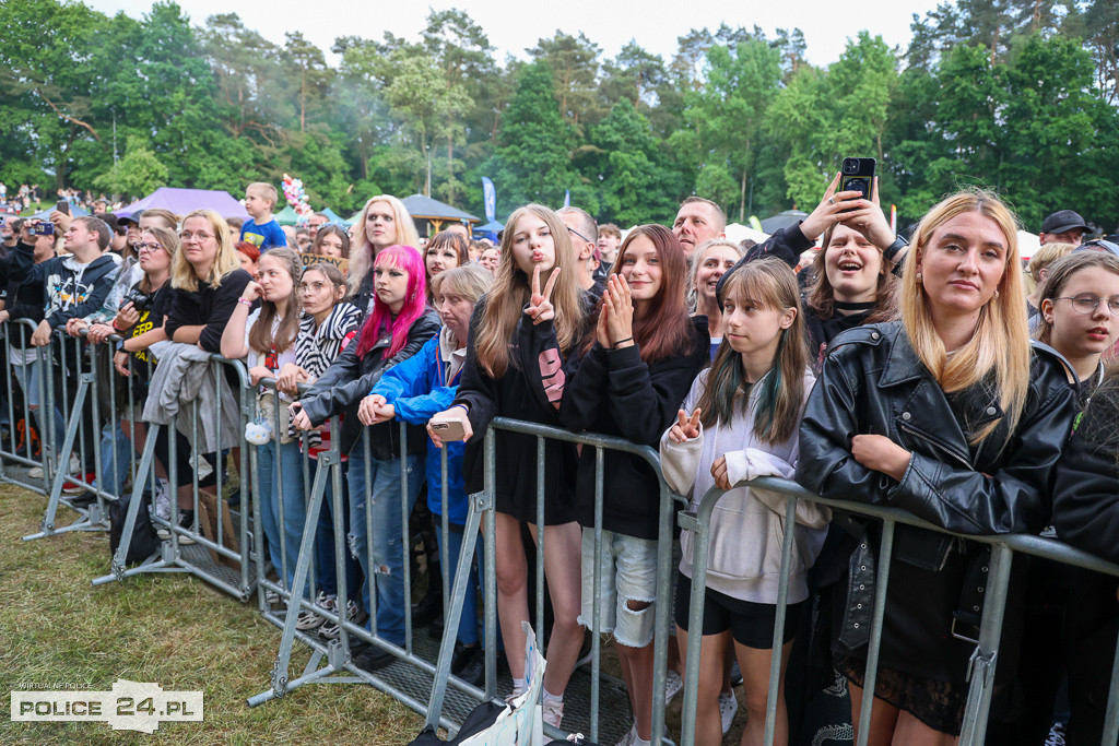 Bryska, Łydka Grubasa i Oskar Cyms zrobili show w Policach