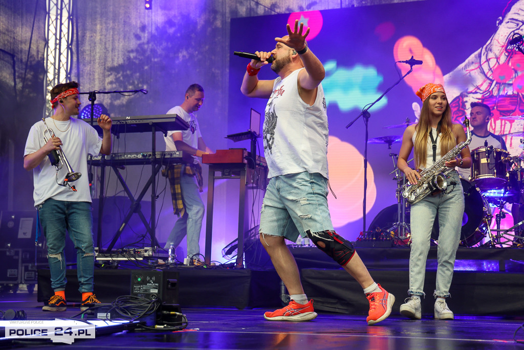 Bryska, Łydka Grubasa i Oskar Cyms zrobili show w Policach