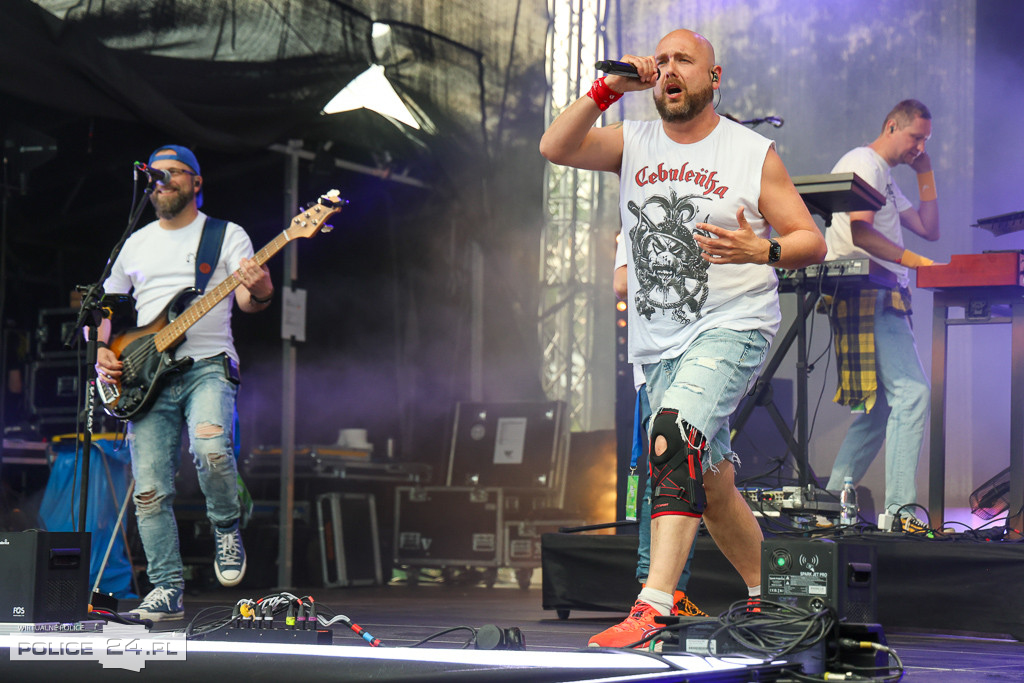 Bryska, Łydka Grubasa i Oskar Cyms zrobili show w Policach