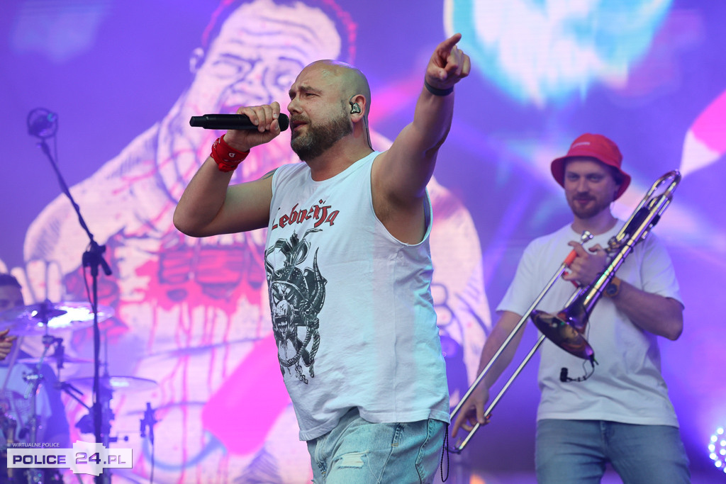 Bryska, Łydka Grubasa i Oskar Cyms zrobili show w Policach