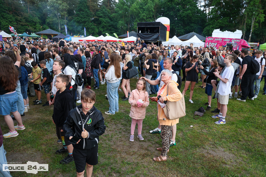 Bryska, Łydka Grubasa i Oskar Cyms zrobili show w Policach