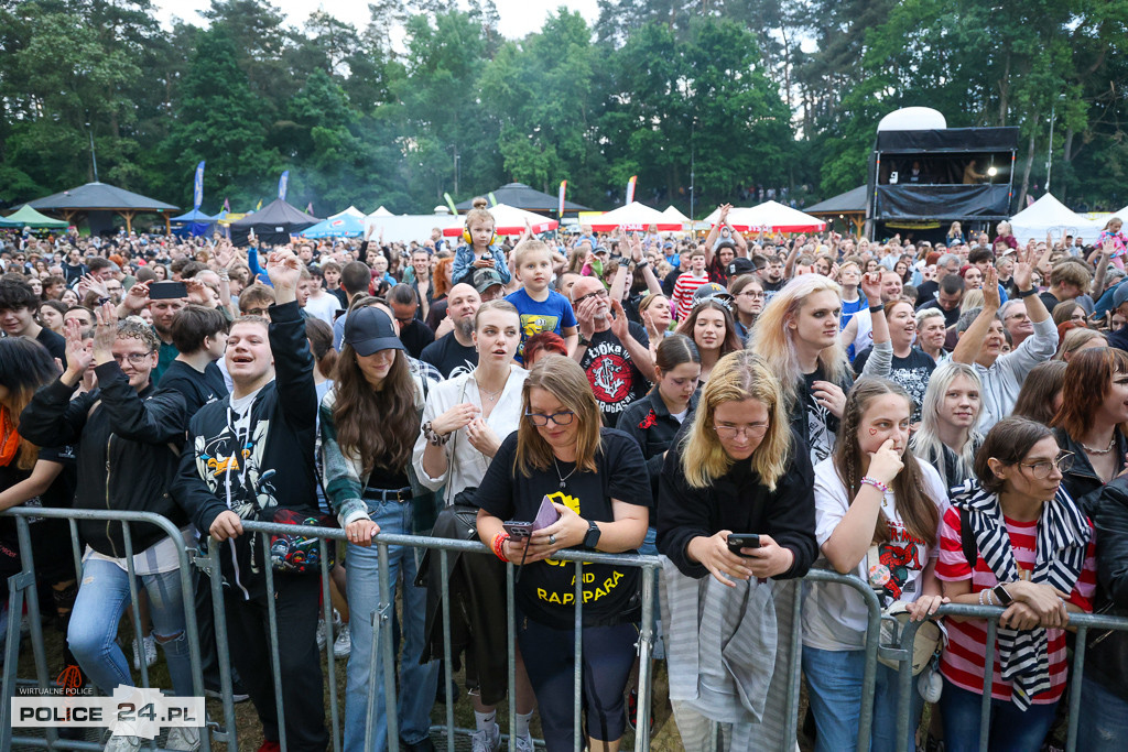 Bryska, Łydka Grubasa i Oskar Cyms zrobili show w Policach