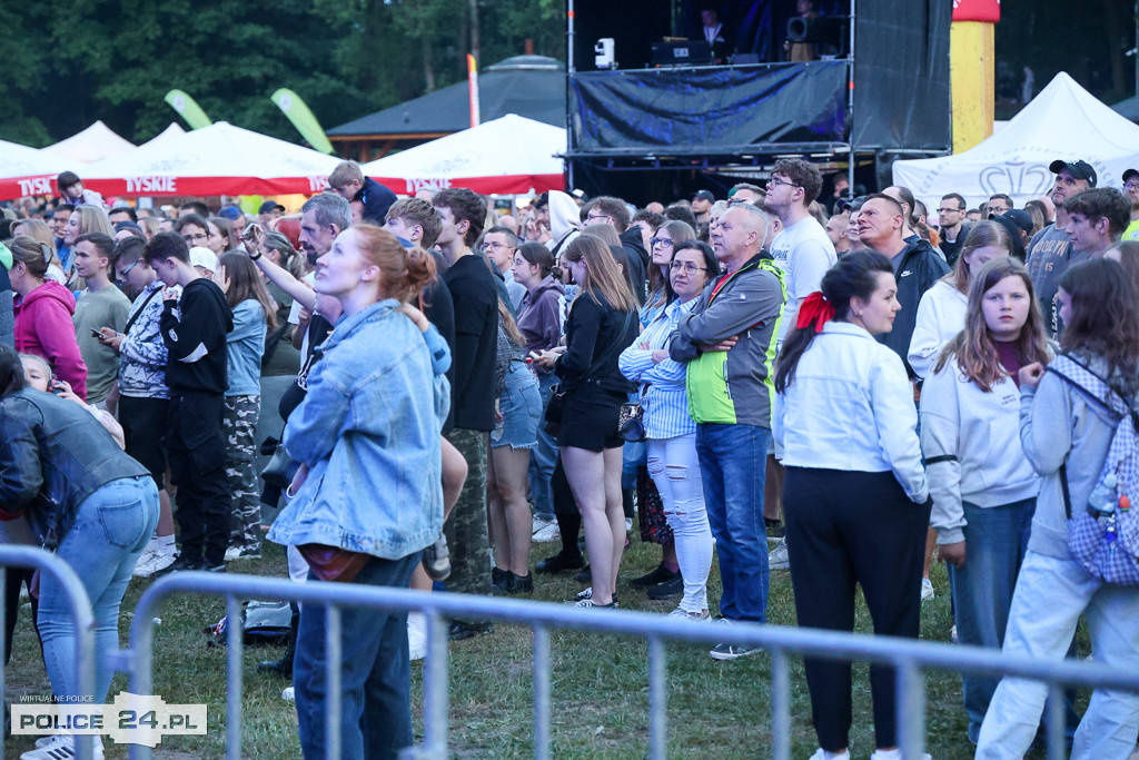 Bryska, Łydka Grubasa i Oskar Cyms zrobili show w Policach