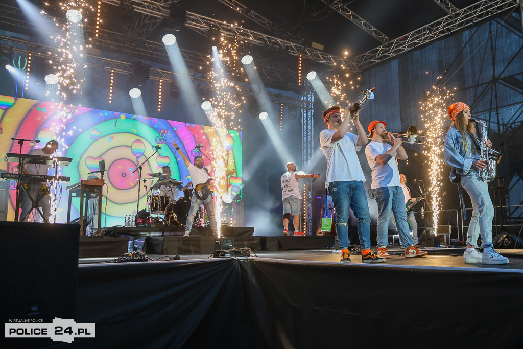 Bryska, Łydka Grubasa i Oskar Cyms zrobili show w Policach