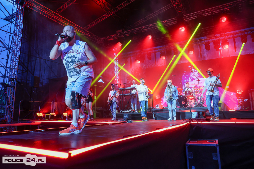 Bryska, Łydka Grubasa i Oskar Cyms zrobili show w Policach