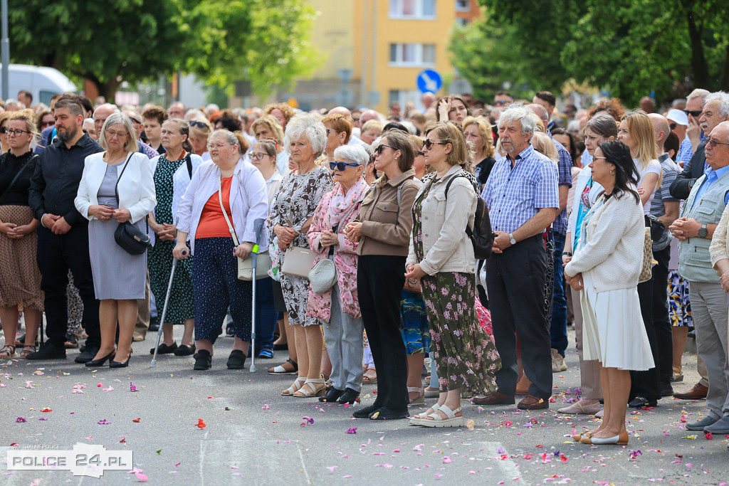 Procesja Bożego Ciała w parafii pw. św. Kazimierza w Policach