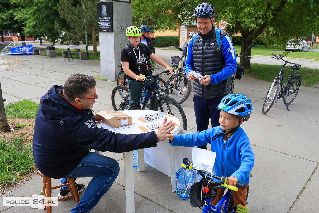 Rowerowe Questy – Rodzinny Rajd Rowerowy po gminie Police