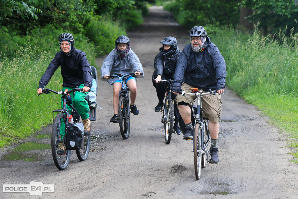 Rowerowe Questy – Rodzinny Rajd Rowerowy po gminie Police