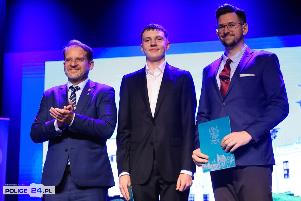 Nagrody dla laureatów konkursów przedmiotowych