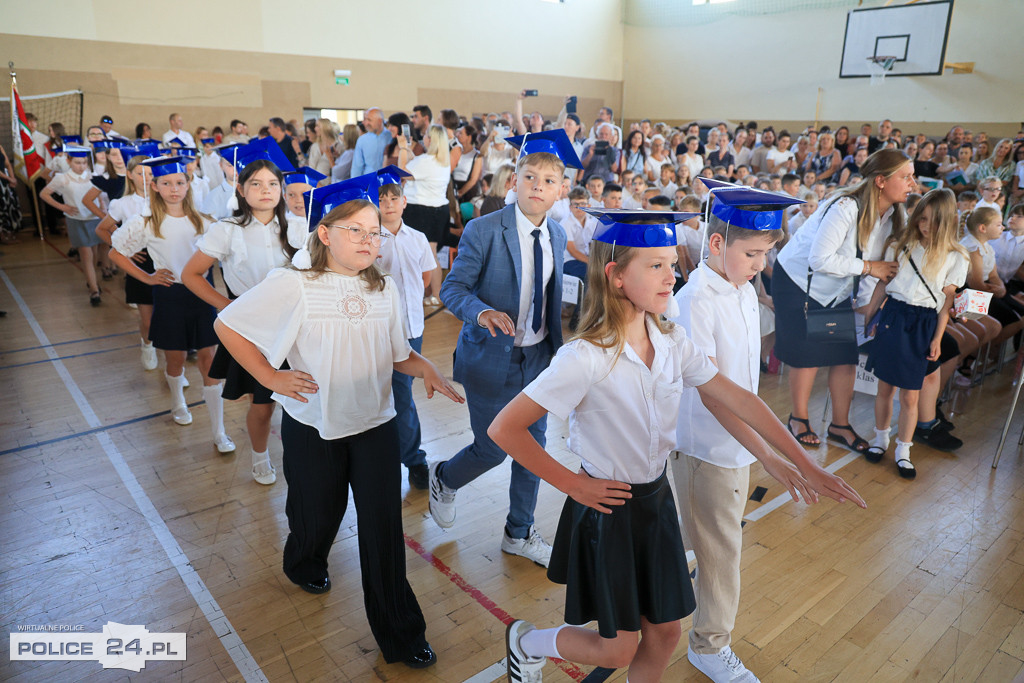 Zakończenie roku szkolnego w SP 8 w Policach