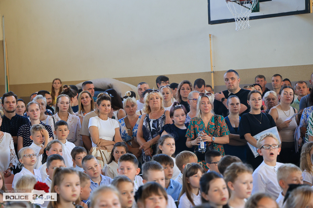 Zakończenie roku szkolnego w SP 8 w Policach