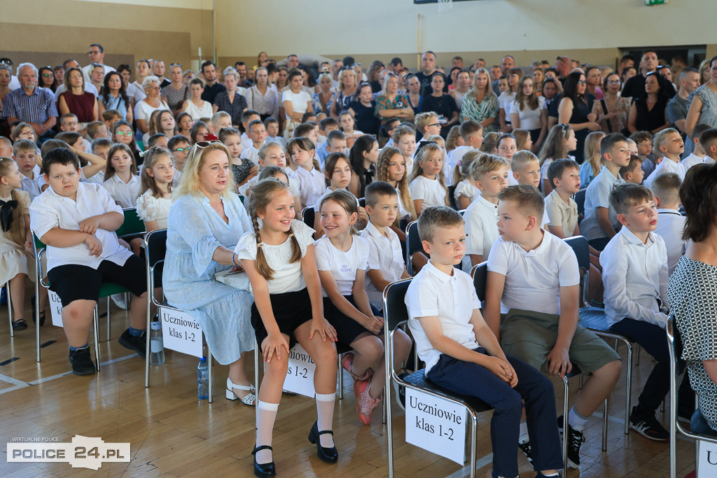 Zakończenie roku szkolnego w SP 8 w Policach