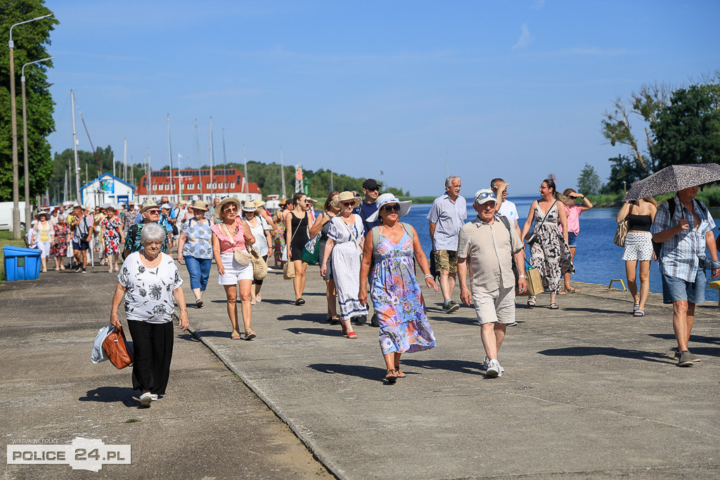 Tramwaj wodny wrócił na Odrę i Zalew Szczeciński