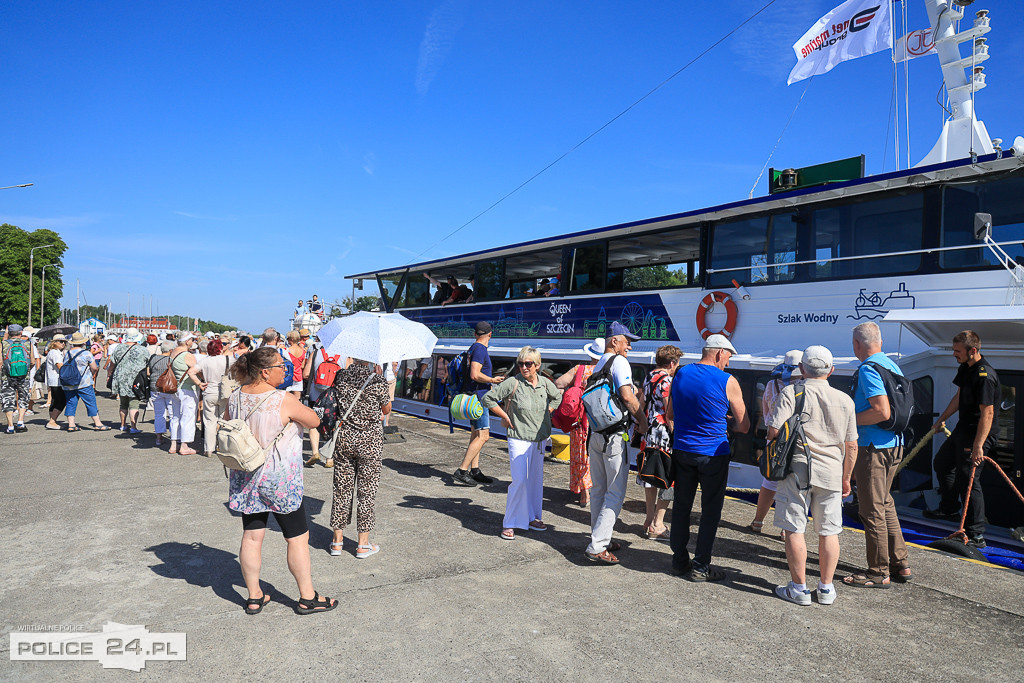 Tramwaj wodny wrócił na Odrę i Zalew Szczeciński