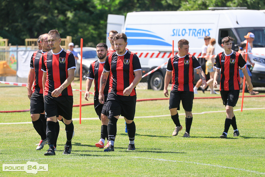 Trzebież świętuje! Pewny awans po wygranej 4:0