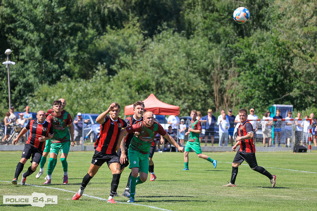 Trzebież świętuje! Pewny awans po wygranej 4:0