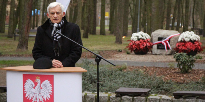 Skwer poświęcony Longinowi Komołowskiemu [foto/wideo]