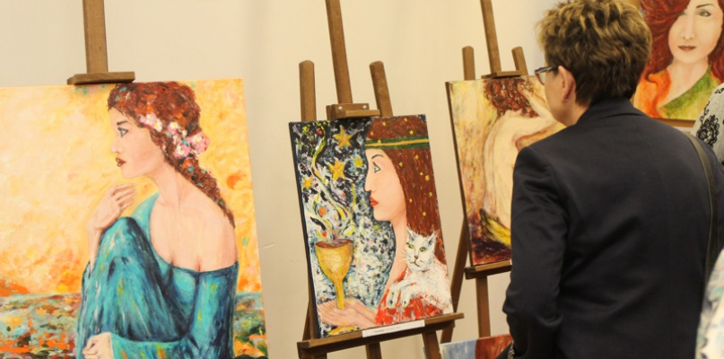 Wernisaż Elżbiety Michalskiej - Magia kobiety [foto]