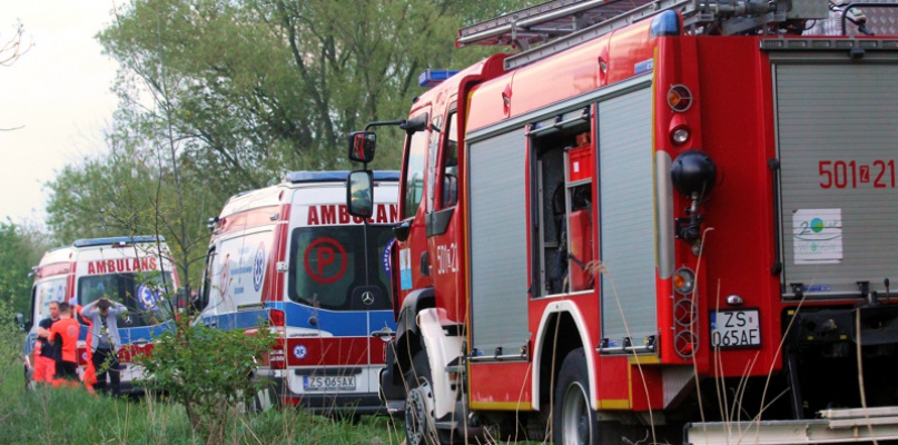 Dwaj bracia utonęli w kanale przy zakładach [foto/wideo]