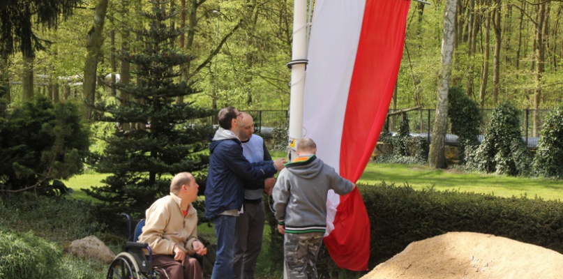 Uroczystość wciągnięcia flagi w PSONI [foto]
