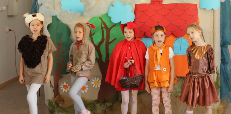 Święto szkoły nr 8 w Policach [foto]