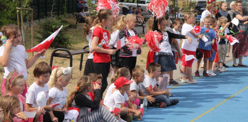 Poloneza czas zacząć... wyjątkowa lekcja w SP 1 [foto/wideo]