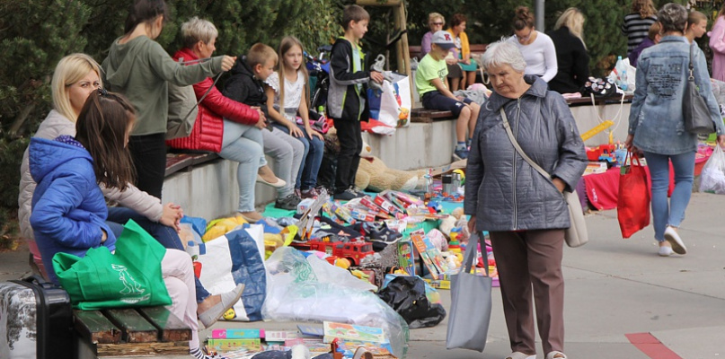 Pchli Targ w Policach [foto]