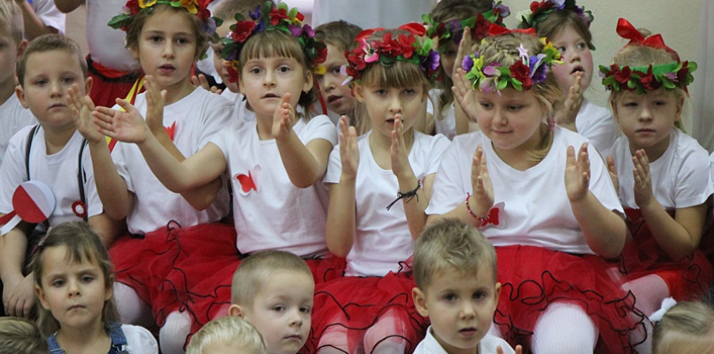 Biało-czerwono w trzebieskim przedszkolu [foto]