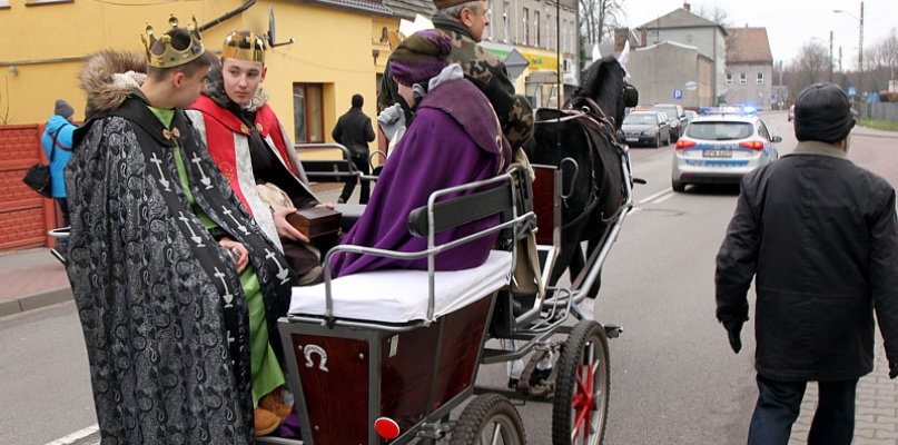 Orszak Trzech Króli w Policach-Jasienicy [foto/wideo]